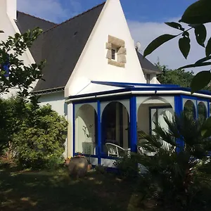  Couette-café Au Calme A Botquelen France